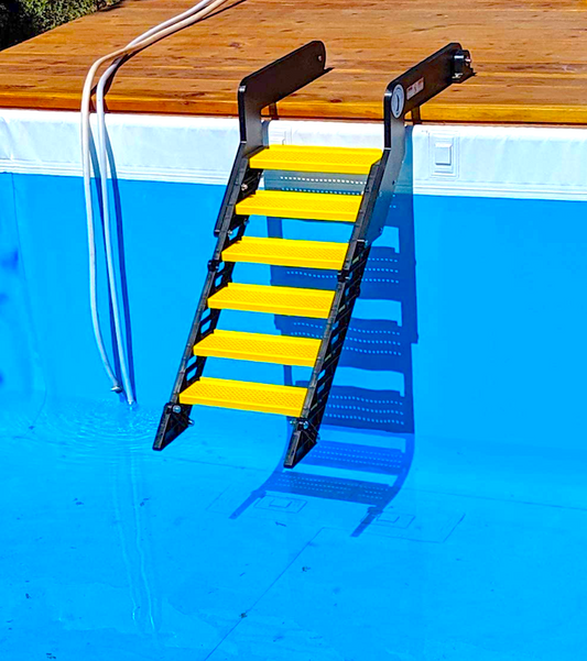 WATERDOG DOG LADDER FOR POOL & BOAT: easy water access for your pet and easy install